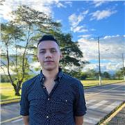 Profesor de bacteriologia, microbiología, diagnóstico veterinario y medicina transfusional